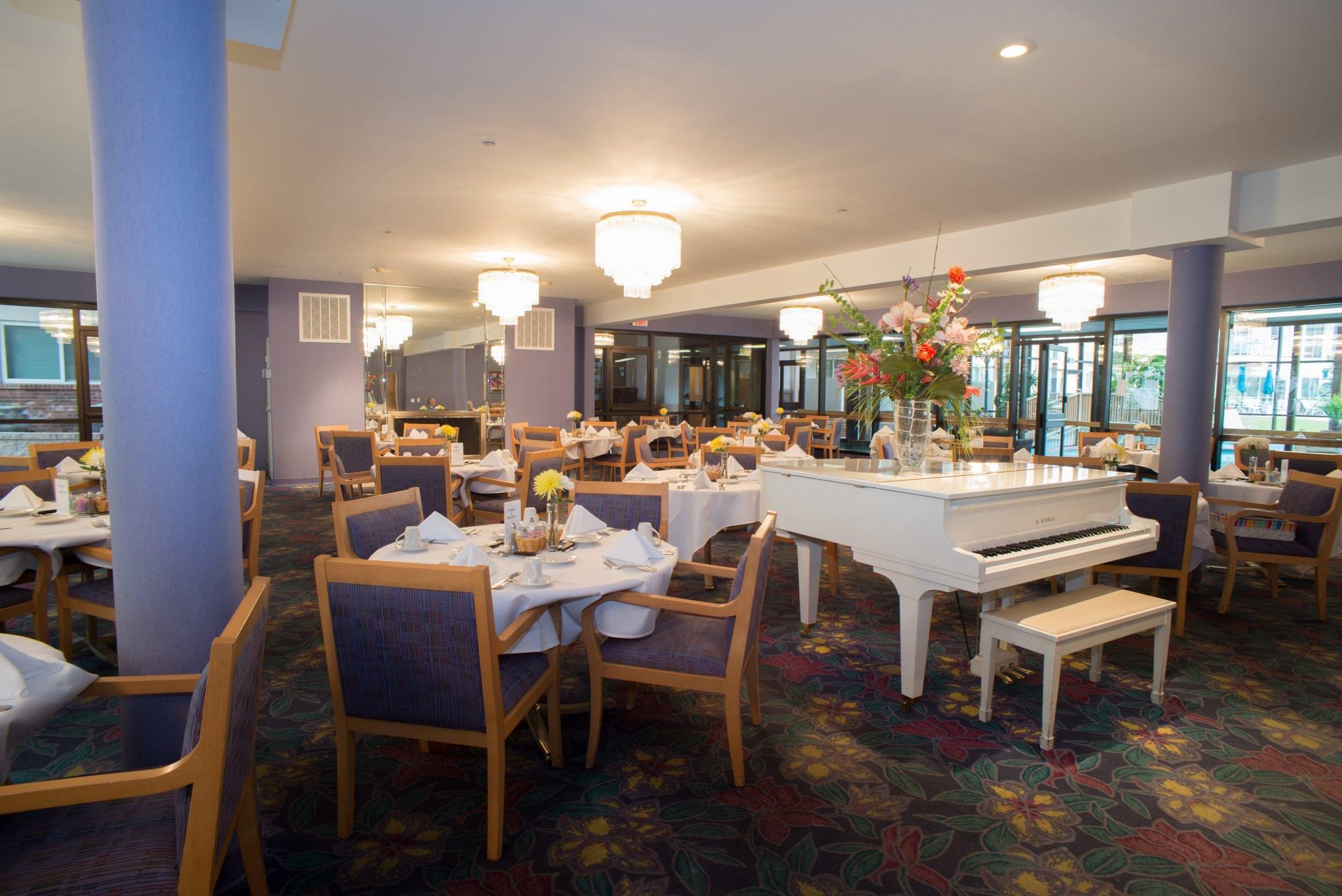 Garden Villas Lenexa Senior Living Community Assisted Living, Nursing Home, Independent Living